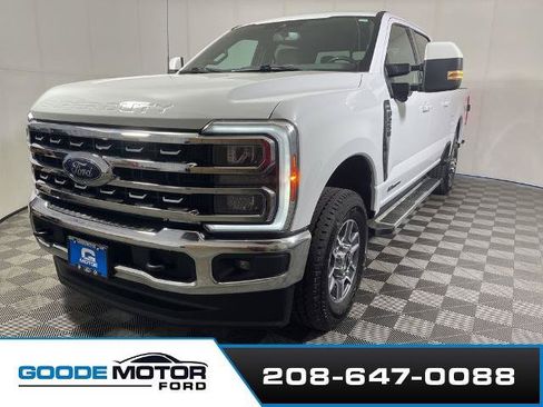 Certified 2023 Ford F250 Lariat AWD/4WD image 4