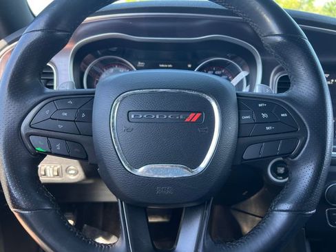Used 2017 Dodge Charger R/T Scat Pack RWD image 21