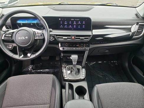 Certified 2024 Kia Seltos S FWD image 14