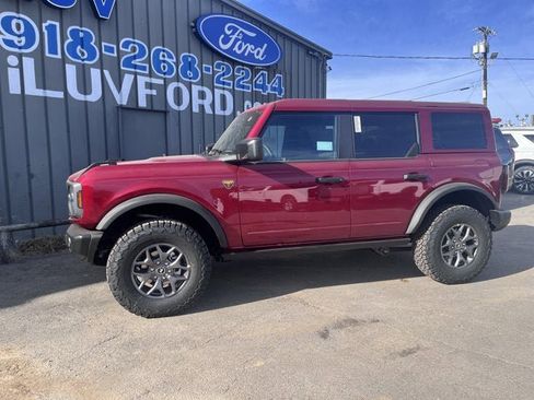 New 2025 Ford Bronco Badlands AWD/4WD image 14