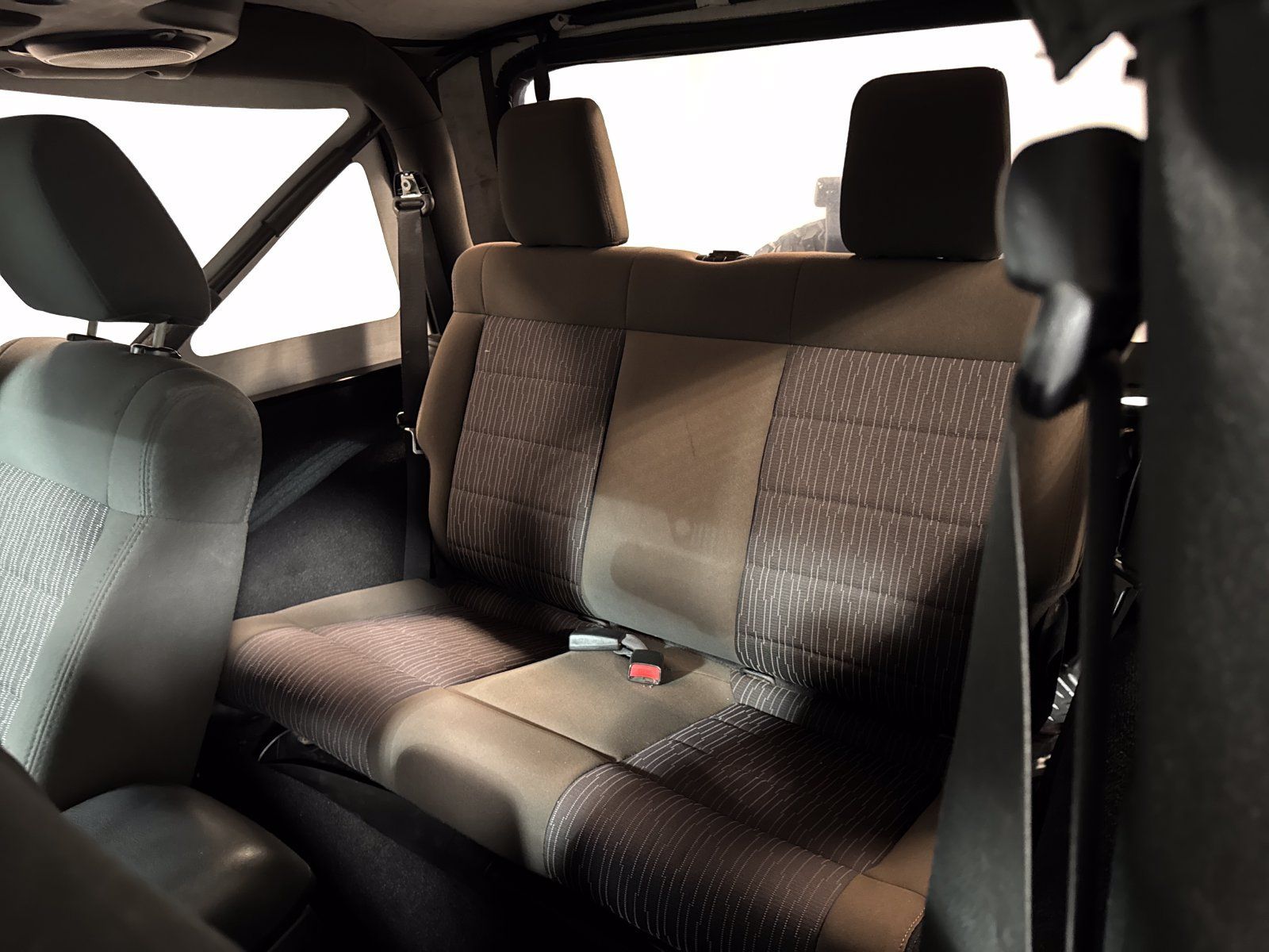 Used 2012 Jeep Wrangler Sport AWD/4WD image 5