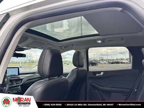 Used 2022 Ford Escape SEL w/ SEL Stealth AWD Package image 16