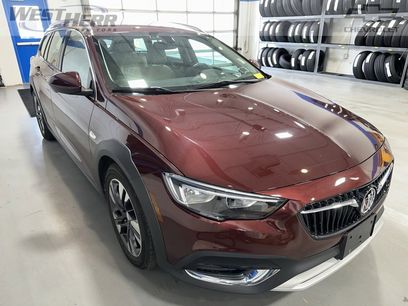 Used 2019 Buick Regal Essence w/ Sights and Sounds Package