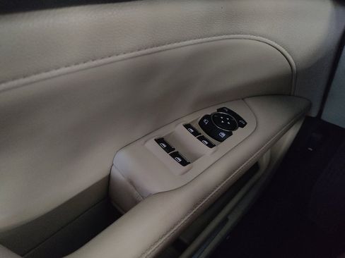 Used 2017 Lincoln MKZ Select FWD image 27