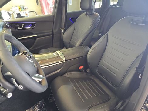 Certified 2026 Mercedes-Benz GLC 300 image 17