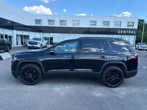Certified 2023 GMC Acadia SLT w/ Elevation Edition AWD/4WD image 2