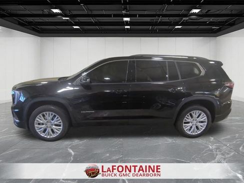 Used 2025 GMC Acadia Elevation w/ Elevation Premium Package image 5