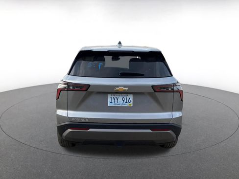 Used 2025 Chevrolet Equinox LT image 12