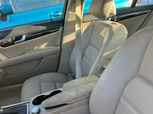 Used 2013 Mercedes-Benz C 250 Sedan w/ Premium 1 Pkg image 13