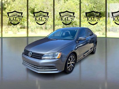 Used 2017 Volkswagen Jetta SE