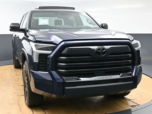 Used 2026 Toyota Tundra Limited AWD/4WD image 3