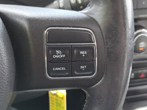 Used 2015 Jeep Patriot High Altitude image 19