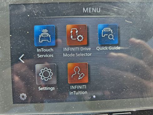 Used 2020 INFINITI Q50 Luxe w/ Essential Package (3.0T Luxe) AWD/4WD image 13