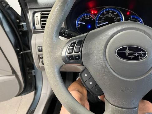 Used 2012 Subaru Forester 2.5X Premium AWD/4WD image 25