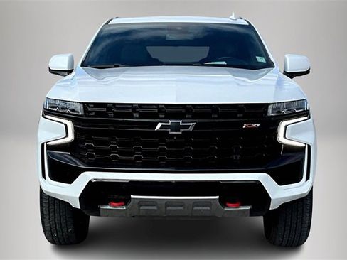 Used 2023 Chevrolet Tahoe Z71 w/ Luxury Package image 3