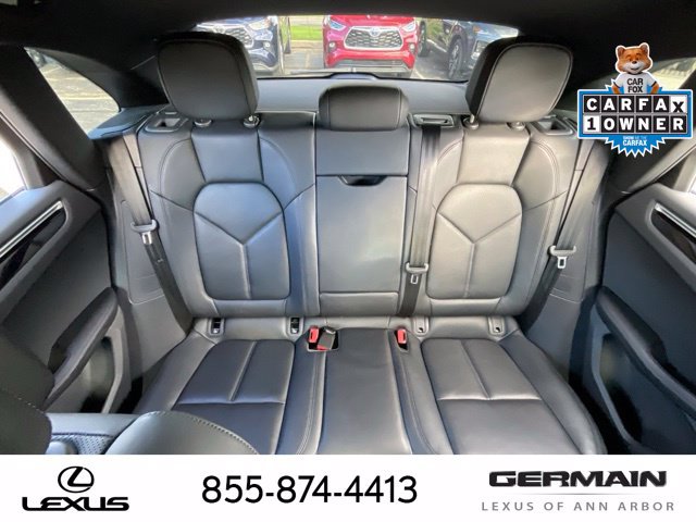 Used 2023 Porsche Macan S AWD/4WD image 16