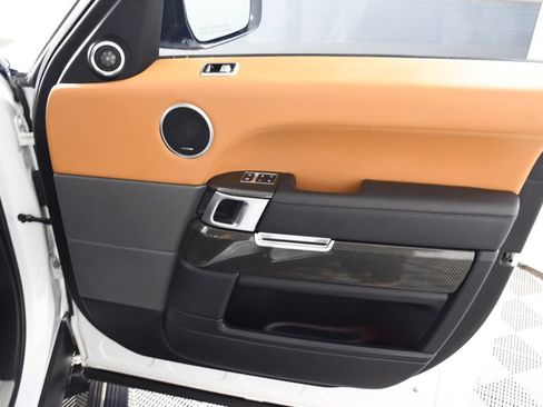 Used 2022 Land Rover Range Rover Sport SVR Carbon Edition AWD/4WD image 18