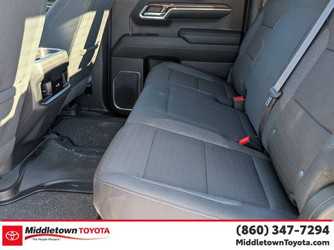 Used 2024 Chevrolet Silverado 1500 LT Trail Boss w/ Convenience Package II AWD/4WD image 35