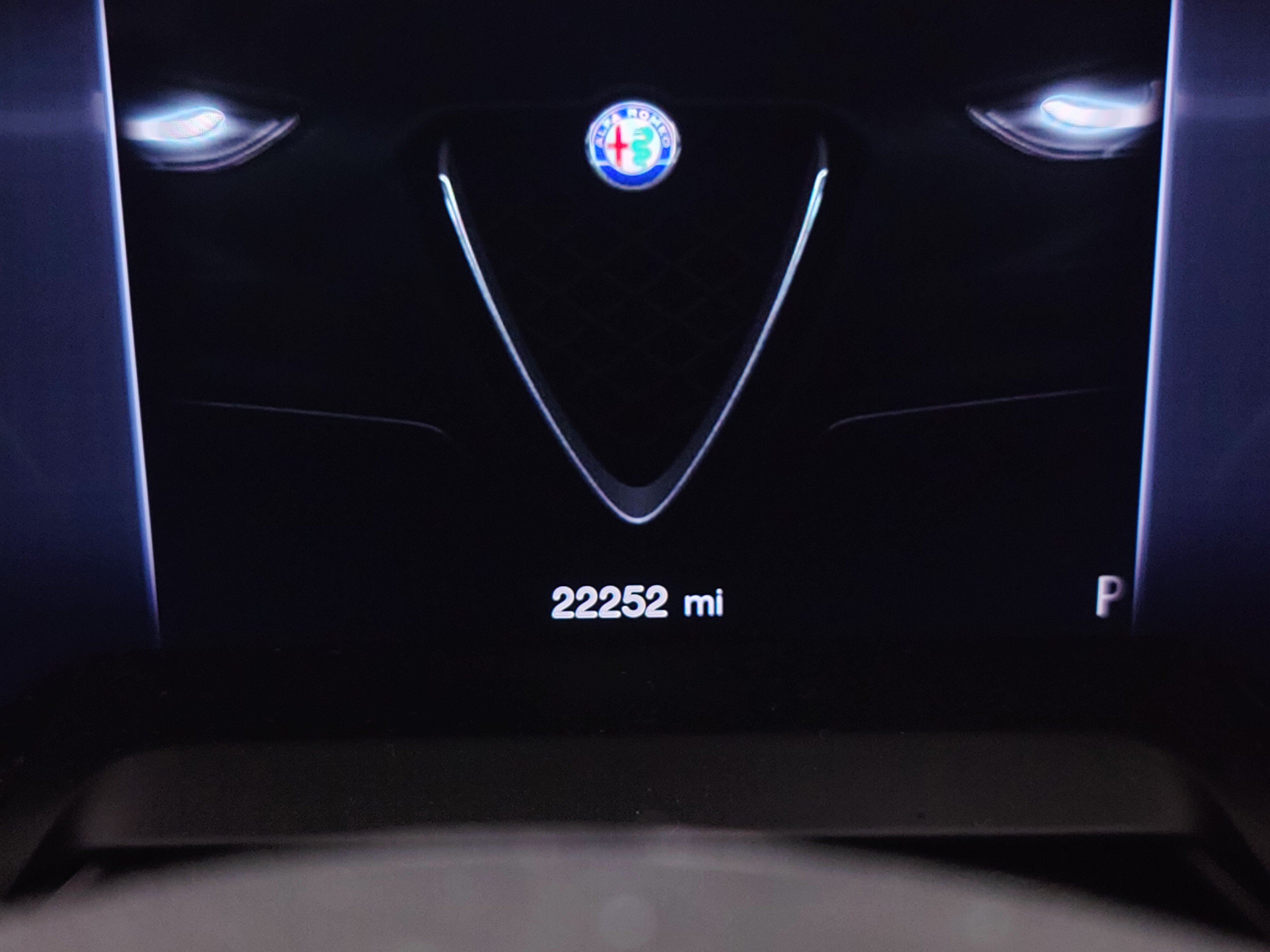 Certified 2024 Alfa Romeo Stelvio Veloce AWD/4WD image 33