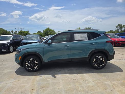 New 2026 Kia Seltos EX FWD image 5