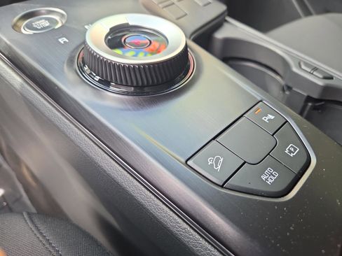 New 2026 Kia Sportage LX FWD image 18