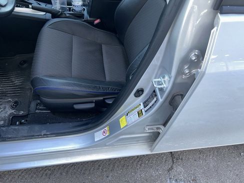 Used 2017 Toyota Corolla SE image 11