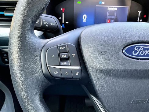 Used 2025 Ford Maverick XLT image 23