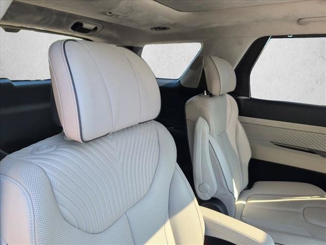 Used 2023 Hyundai Palisade Calligraphy FWD image 24