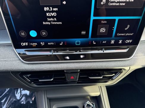 New 2026 Volkswagen Tiguan S AWD/4WD image 18
