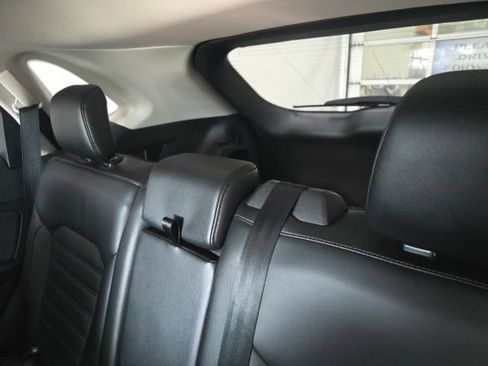 Used 2024 Ford Edge SEL AWD/4WD image 11