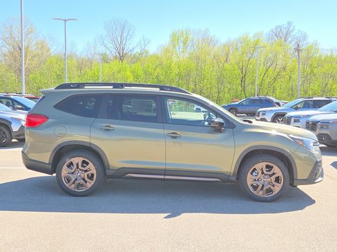 New 2026 Subaru Ascent Limited Bronze image 2