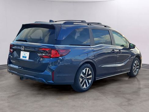 New 2026 Honda Odyssey EX-L image 3