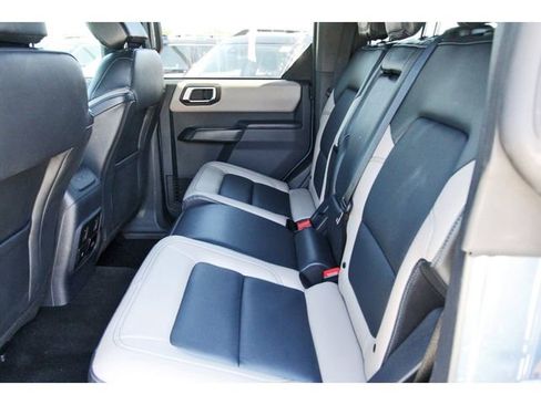 Certified 2024 Ford Bronco Wildtrak AWD/4WD image 12