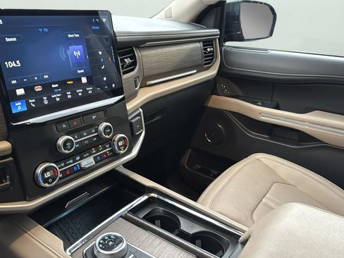 Certified 2024 Ford Expedition Max Limited image 20