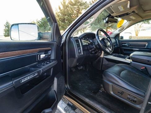 Used 2014 RAM 1500 Laramie w/ Trailer Tow Group image 10