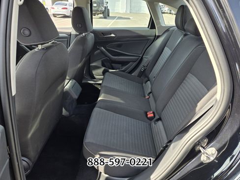 Certified 2025 Volkswagen Jetta S image 11