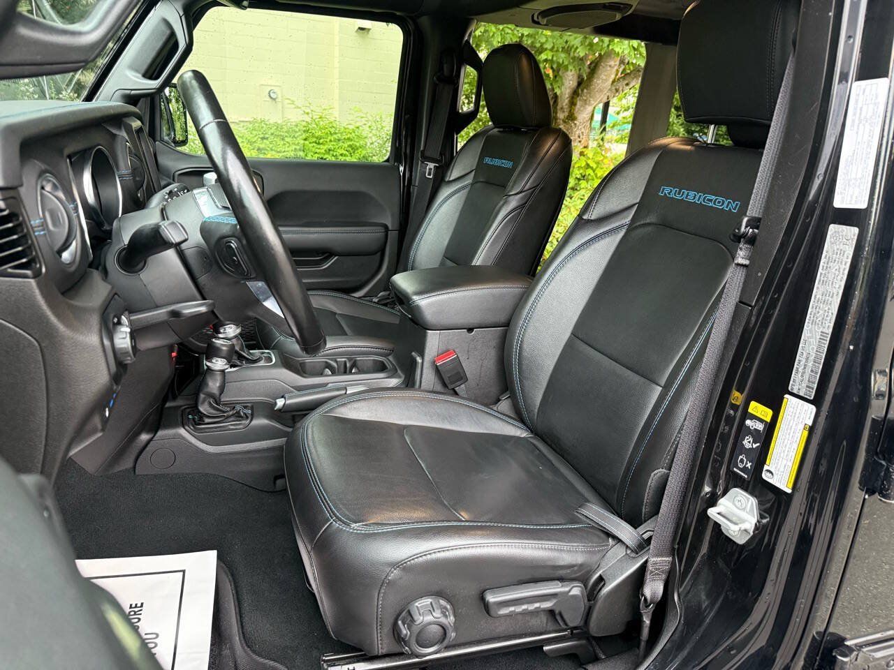 Used 2022 Jeep Wrangler Unlimited Rubicon 4xe w/ Cold Weather Group AWD/4WD image 22