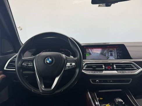 Used 2020 BMW X5 xDrive50i w/ Executive Package AWD/4WD image 3