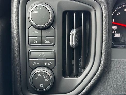 New 2026 Chevrolet Silverado 1500 W/T w/ WT Value Package AWD/4WD image 22