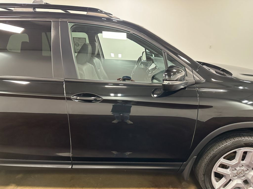 Used 2024 Honda Passport EX-L image 39