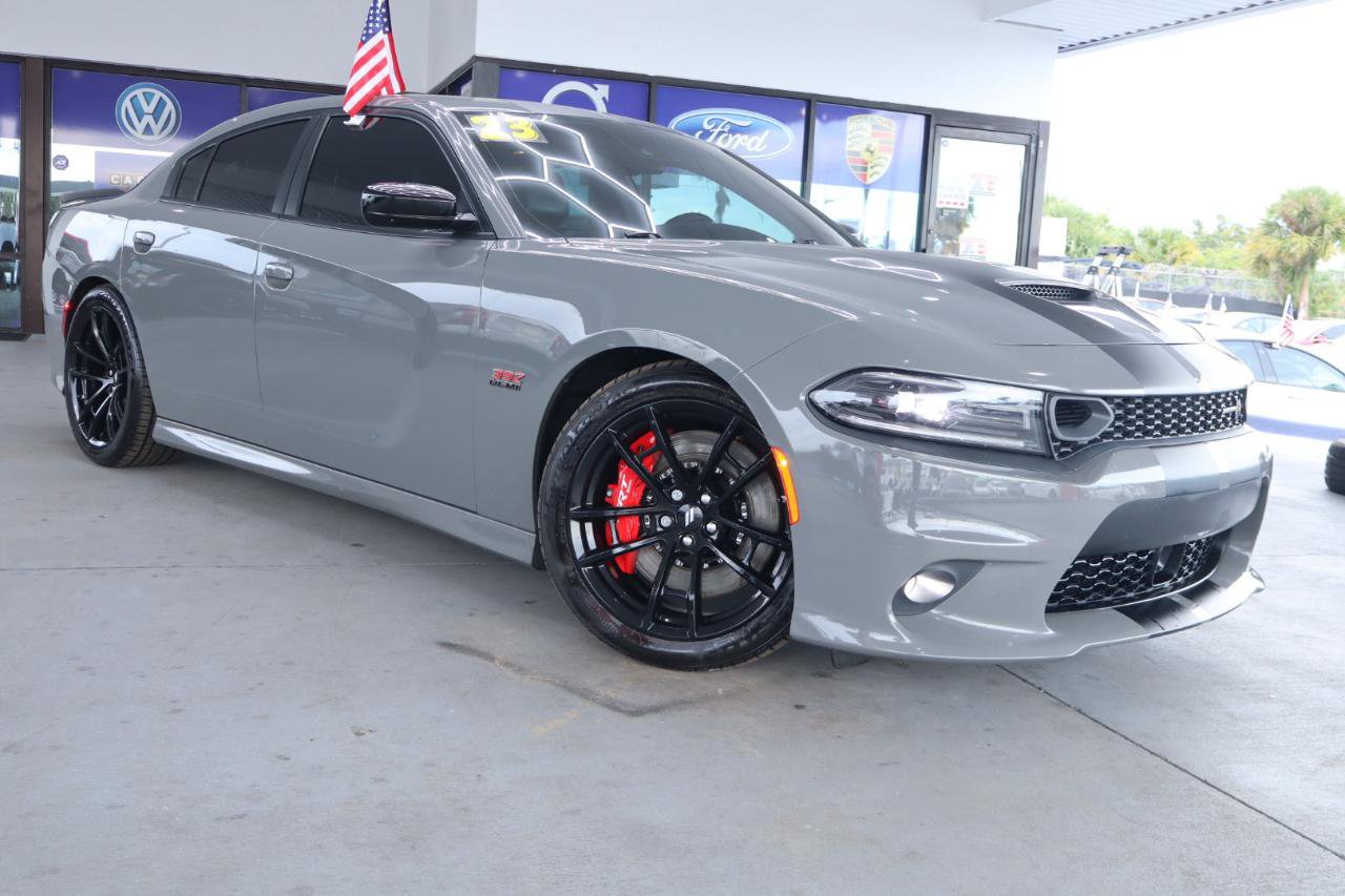 Used 2023 Dodge Charger Scat Pack w/ Dynamics Package RWD image 3