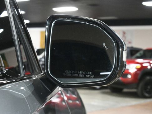 Used 2022 Rivian R1S Launch Edition image 64