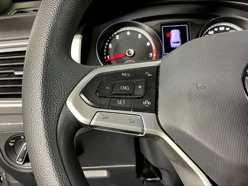 Used 2021 Volkswagen Atlas Cross Sport S image 10