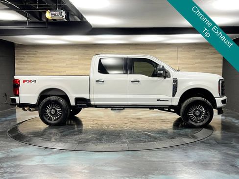Used 2023 Ford F250 Lariat w/ Lariat Ultimate Package AWD/4WD image 25
