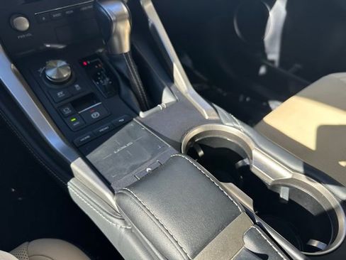 Used 2020 Lexus NX 300h 300h image 21