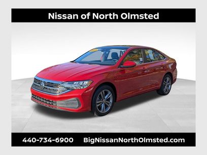 Used 2023 Volkswagen Jetta SE w/ Panoramic Sunroof Package