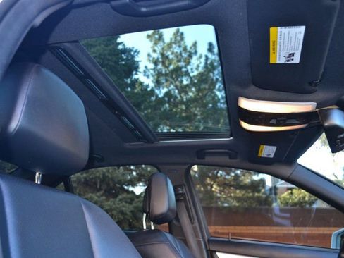 Used 2013 Mercedes-Benz C 300 4MATIC Sedan image 32