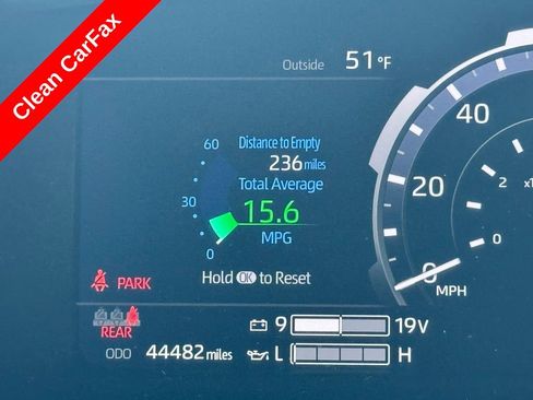 Used 2024 Toyota Tundra Platinum image 4