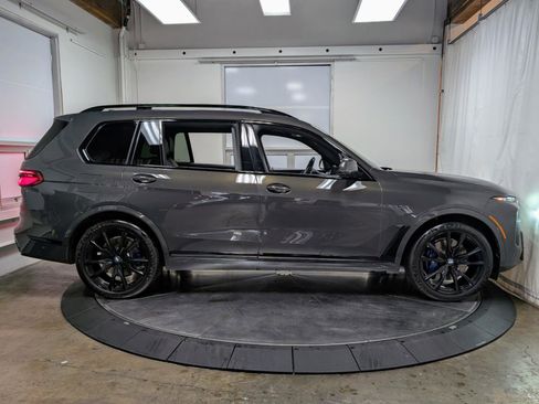 Used 2023 BMW X7 xDrive40i w/ Executive Package image 10