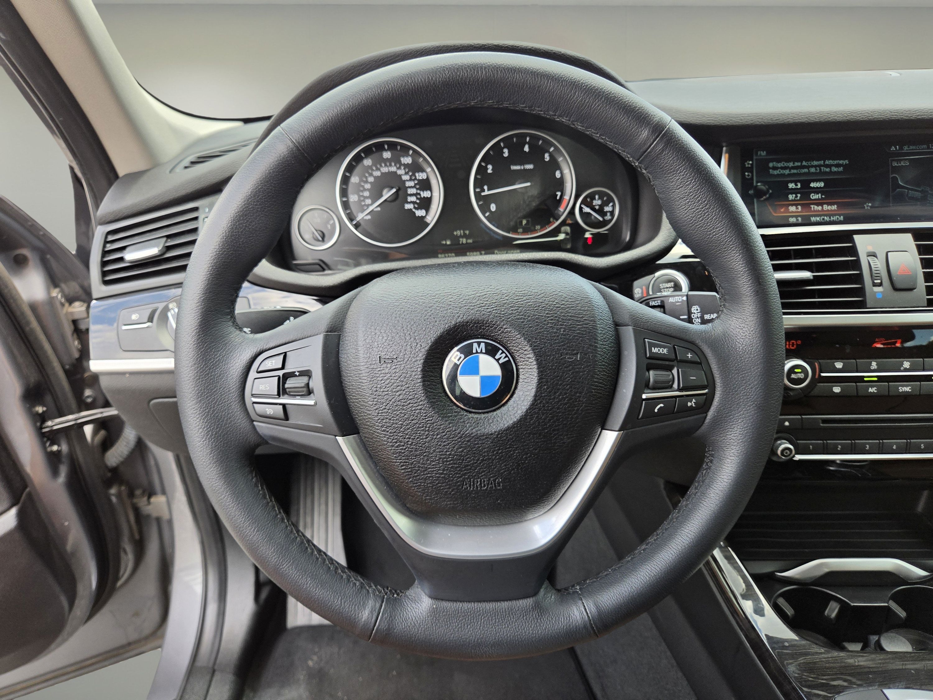 Used 2017 BMW X3 xDrive28i AWD/4WD image 16